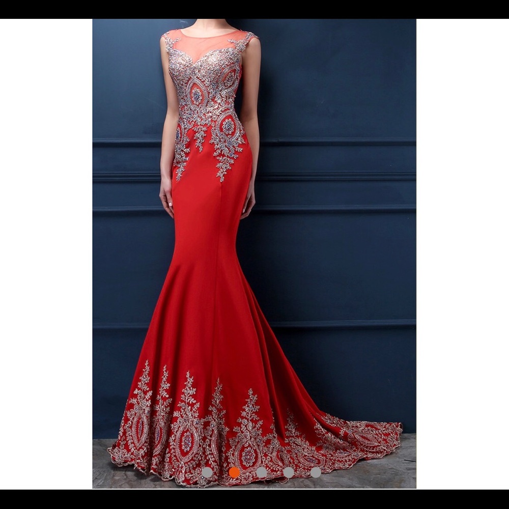 Red prom dress